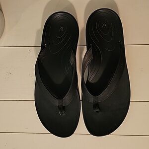Superfeet Flip Flops Size 10 Black